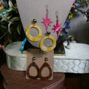 Erswilder Vintage Set of 3 Retro Resin Earrings in Hoops and Starburst